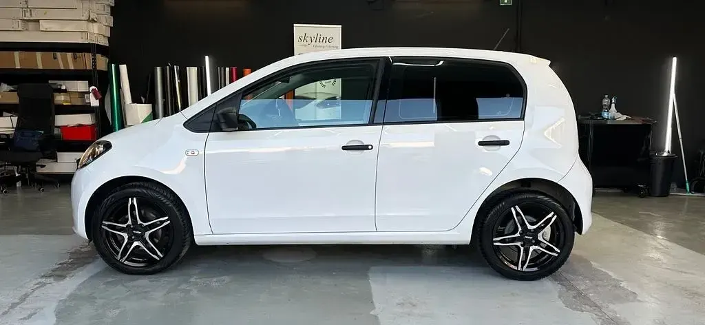 Gebraucht Skoda Citigo Cool Edition 60 PS (44 kW) 2016 Weiß Kleinwagen