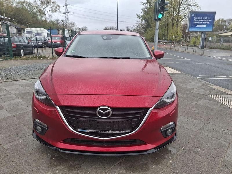 Gebraucht Mazda 3 Black Limited 150 PS (110 kW) 2016 Rot Limousine