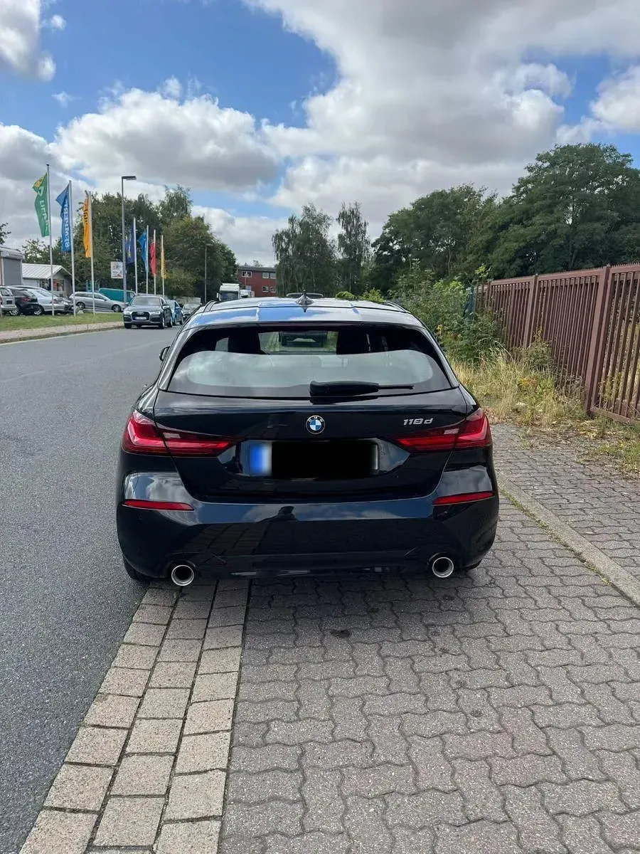Gebraucht BMW 118 Advantage 150 PS (110 kW) 2021 Schwarz Kleinwagen