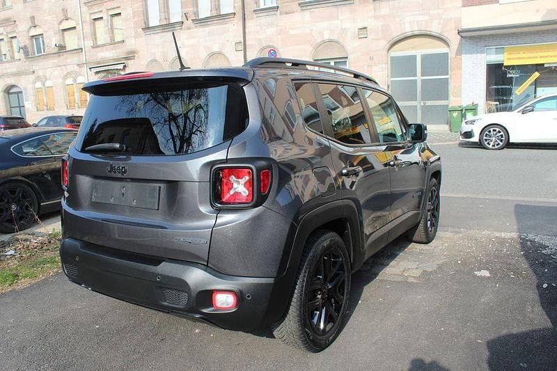 Gebraucht Jeep Renegade Night Eagle 120 PS (88 kW) 2017 Grau SUV