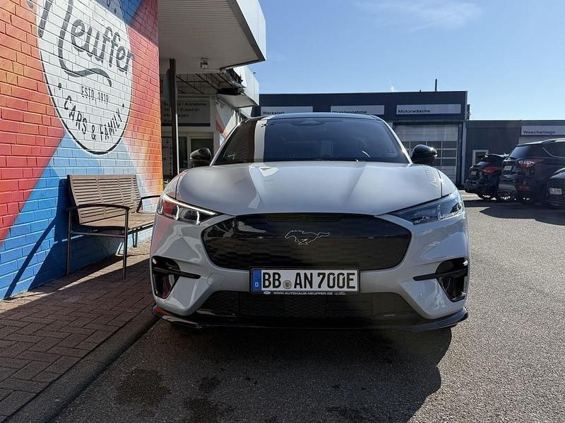 Gebraucht Ford Mustang Mach-E GT 358 kW (487 PS) 2023 Space white SUV
