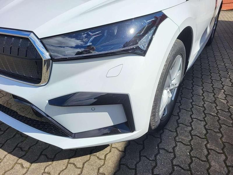 Neu Skoda Enyaq iV Suite 150 kW (204 PS) 2025 Moonweiß perleffekt SUV
