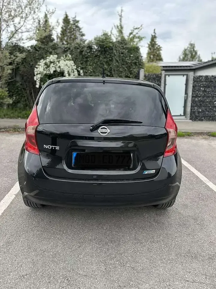 Gebraucht Nissan Note Tekna 98 PS (72 kW) 2014 Schwarz Kleinwagen