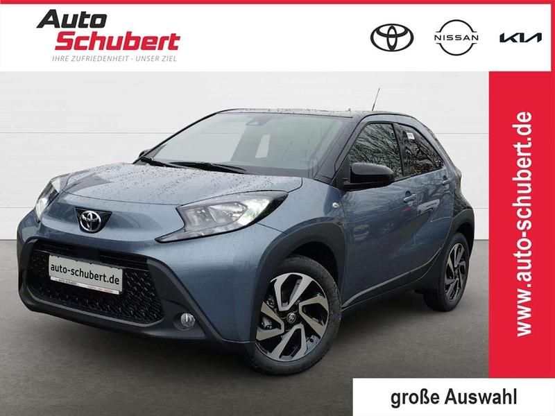 Grau Gebraucht 2025 Toyota Aygo Kleinwagen | 16.980 € (Fairer Preis) - Bild 1/3
