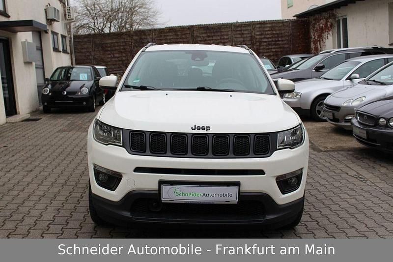 Gebraucht Jeep Compass Longitude 140 PS (102 kW) 2019 Weiß SUV
