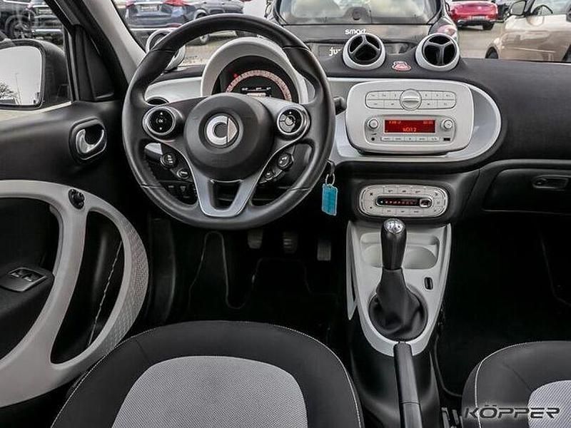 Second-hand Smart ForFour 71 CP (52 kW) 2019 Argintiu Hatchback