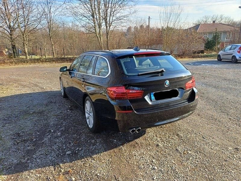 Schwarz Gebraucht 2016 BMW 530 Kombi | 19.900 € (Superpreis) - Bild 1/4
