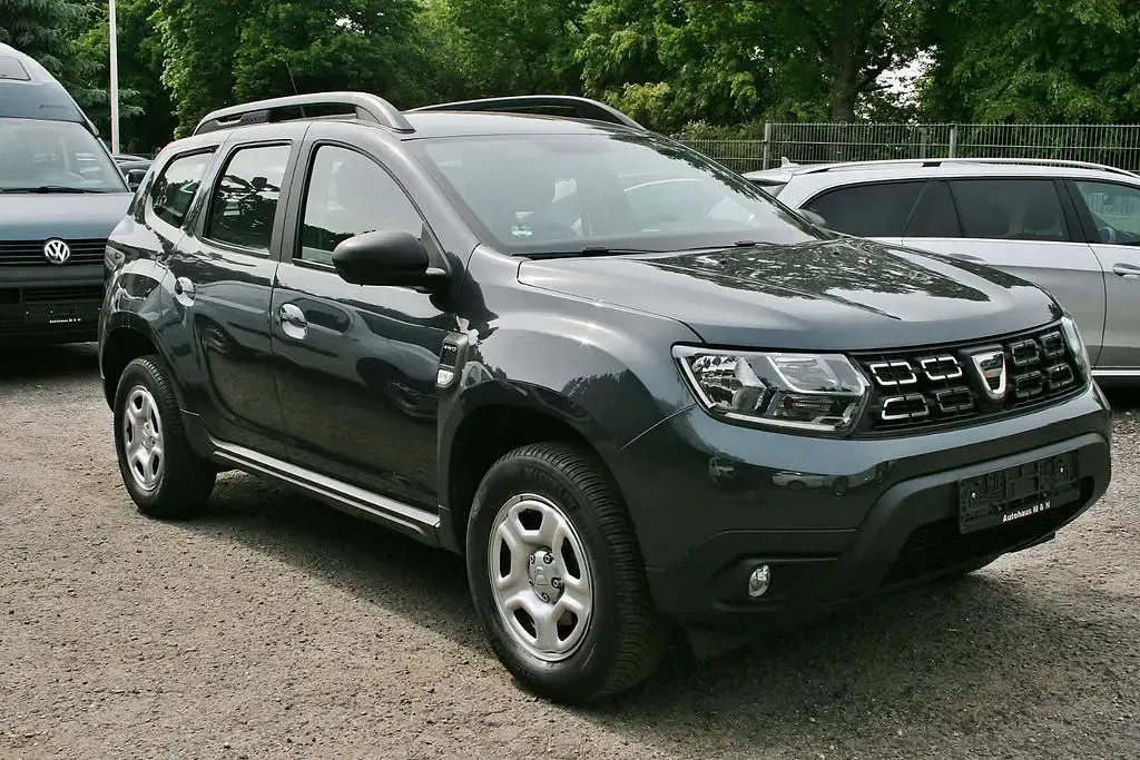 Gebraucht Dacia Duster Acces 114 PS (83 kW) 2021 Grau "comete" SUV