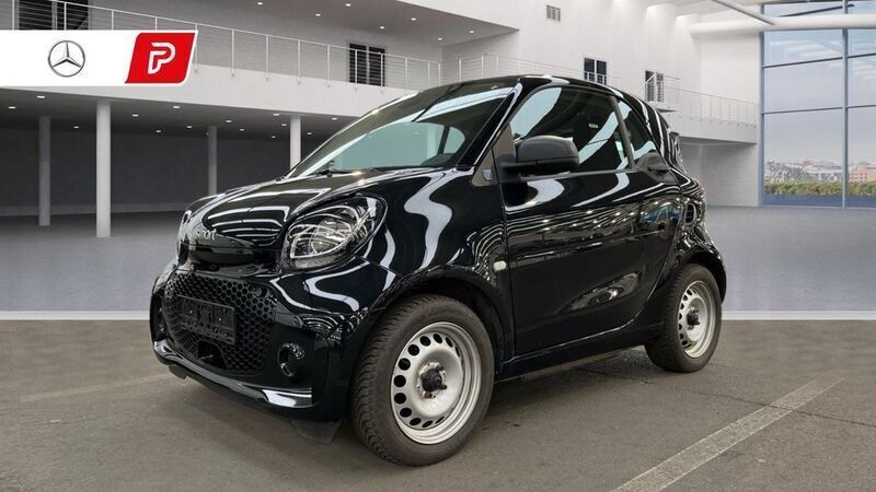 Schwarz Gebraucht 2021 Smart ForTwo Electric Drive Coupé | 7.599 € (Superpreis) - Bild 1/4
