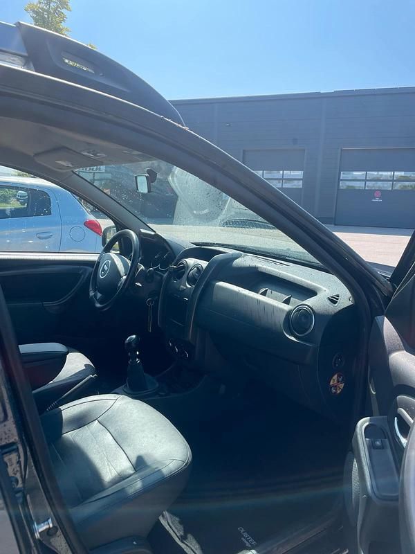 Gebraucht Dacia Duster 125 PS (91 kW) 2014 Andere farben SUV