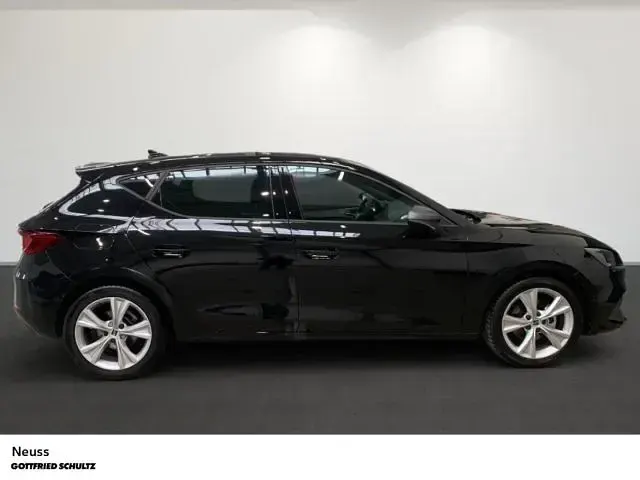 Gebraucht Seat Leon FR 150 PS (110 kW) 2025 Schwarz Limousine
