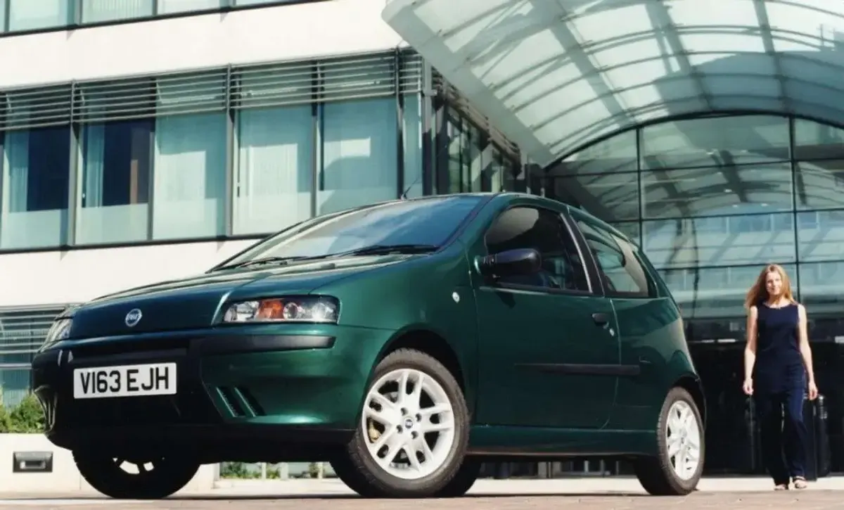 Gebraucht Fiat Punto 80 PS (58 kW) 2000 Grün Kleinwagen