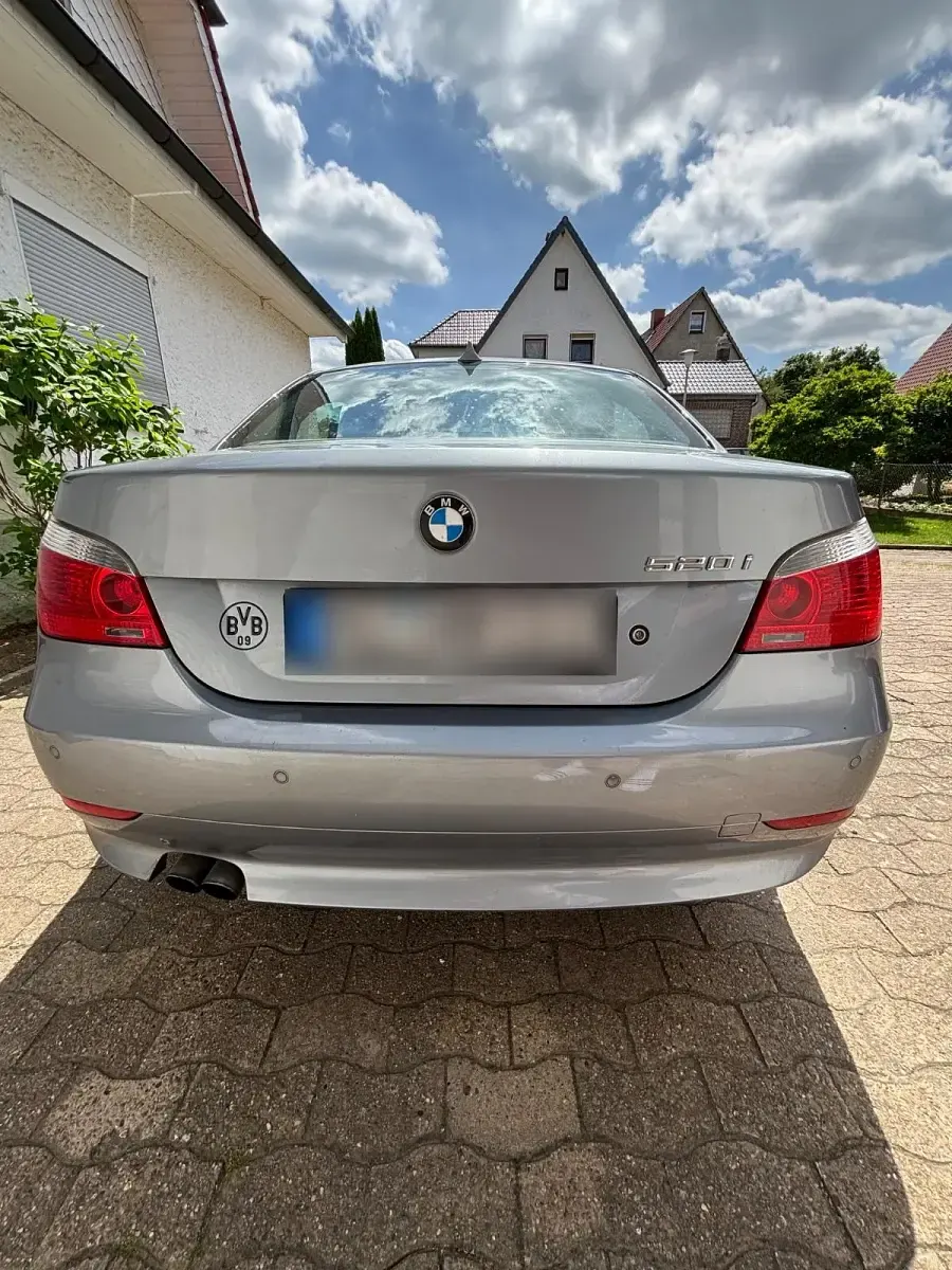 Gebraucht BMW 520 170 PS (125 kW) 2005 Silber Limousine