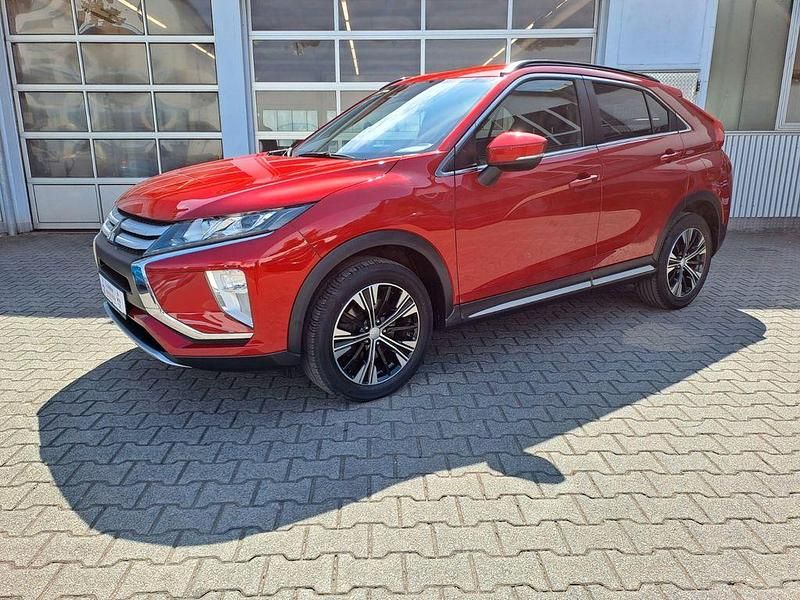 Gebraucht Mitsubishi Eclipse Cross Diamant Edition 163 PS (119 kW) 2018 Rot SUV