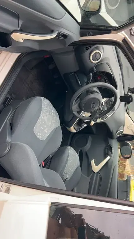 Gebraucht Ford Ka Trend 69 PS (50 kW) 2014 Weiß Kleinwagen