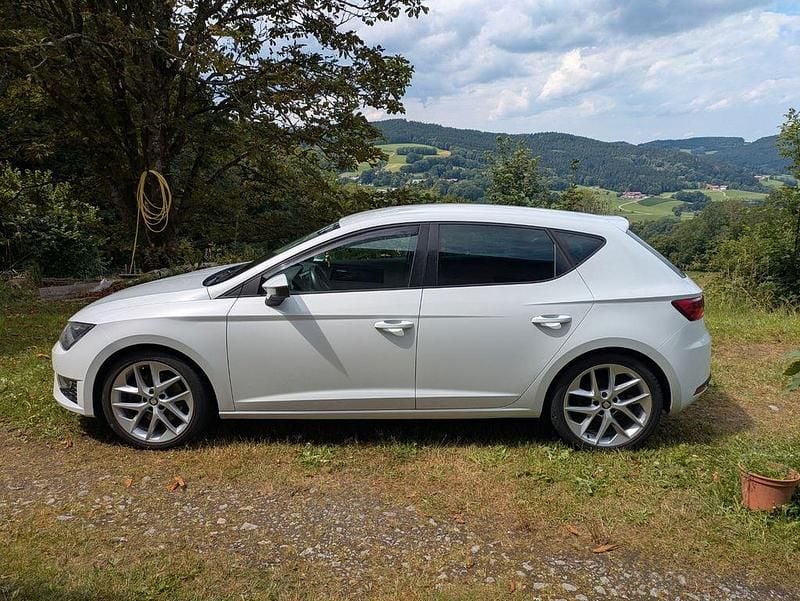 Gebraucht Seat Leon FR 184 PS (135 kW) 2016 Weiß Limousine