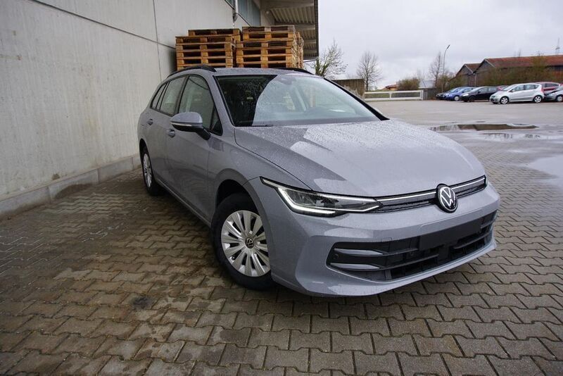 Urano grau Neu 2025 VW Golf VIII Kombi | 26.950 € (Guter Preis) - Bild 1/4