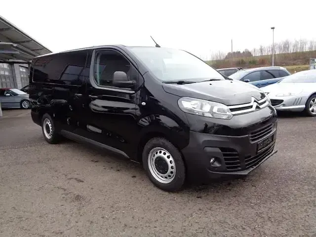 Używany Citroën Jumpy 122 KM (89 kW) 2021 Czarny Minivan