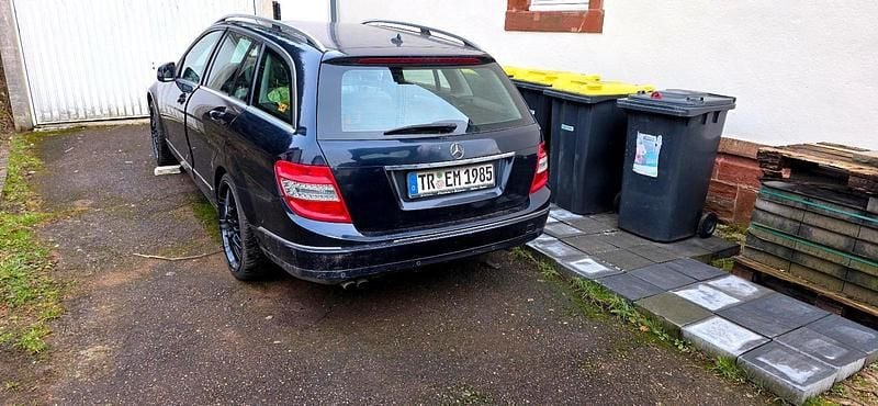 Gebraucht Mercedes C200 136 PS (100 kW) 2008 Blau Kombi