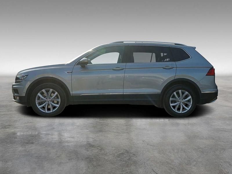 Gebraucht VW Tiguan Allspace Highline 200 PS (147 kW) 2020 Pyritsilber metallic SUV