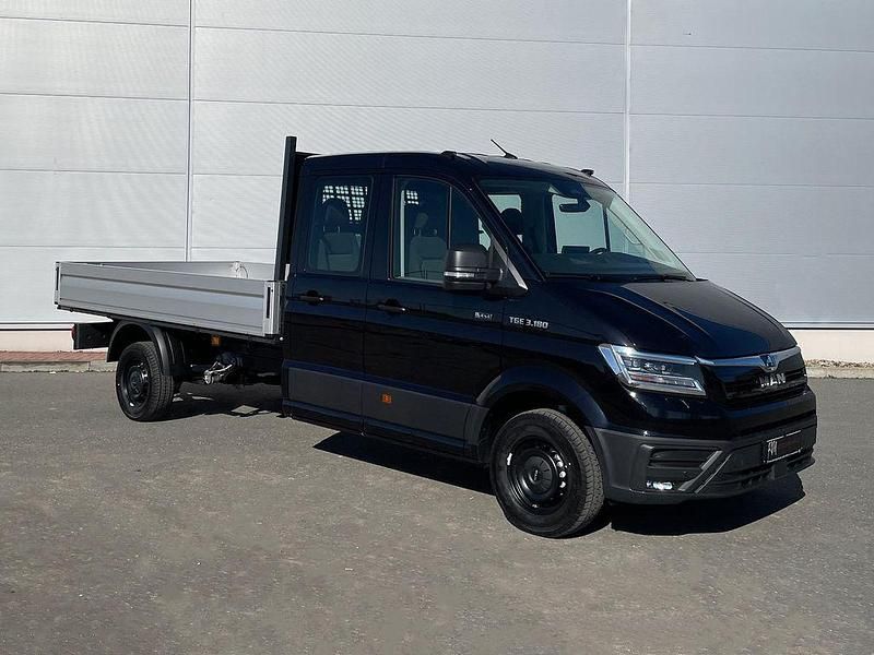 Neu MAN TGE 177 PS (130 kW) 2025 Schwarz Van
