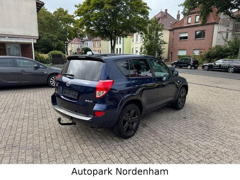 Gebraucht Toyota RAV4 Executive 177 PS (130 kW) 2009 Blau SUV