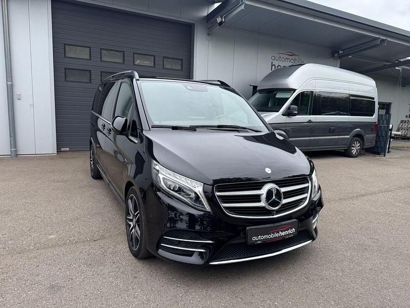 Schwarz Gebraucht 2017 Mercedes V250 AMG line Van / Kleinbus | 38.850 € (Superpreis) - Bild 1/4