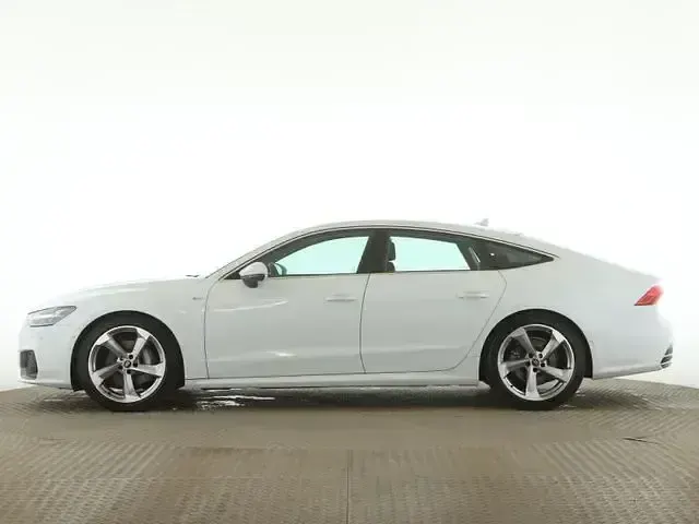 Gebraucht Audi A7 Sportback Ambiente 286 PS (210 kW) 2023 Gletscherweiß metallic Kleinwagen