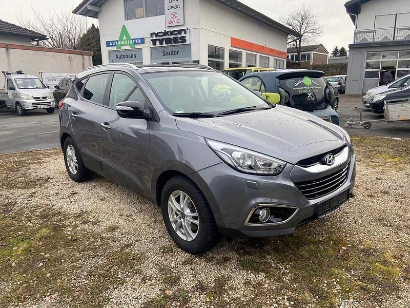 Gebraucht Hyundai ix35 136 PS (100 kW) 2015 Grau SUV