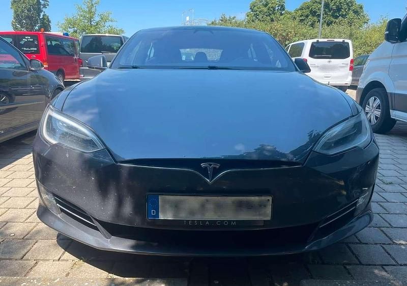 Gebraucht 2017 Tesla Model S Kleinwagen | 15.000 € (Guter Preis) - Bild 1/4