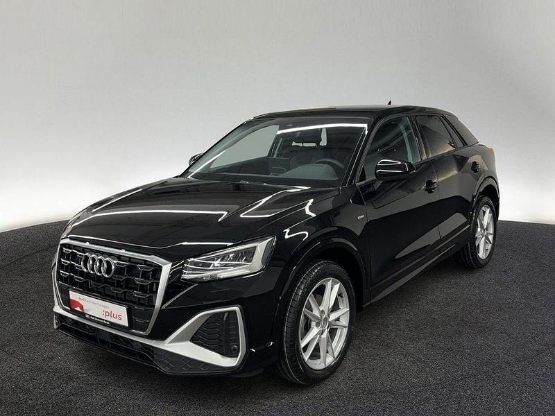 Gebraucht Audi Q2 S-Line 150 PS (110 kW) 2025 Mythosschwarz metallic SUV