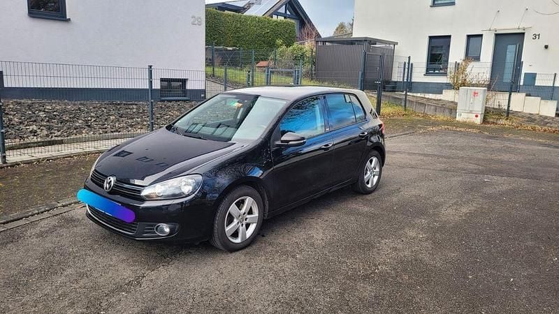 Gebraucht VW Golf VI Trendline 105 PS (77 kW) 2011 Schwarz Kleinwagen