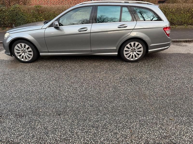 Gebraucht Mercedes C350 231 PS (169 kW) 2009 Silber Kombi