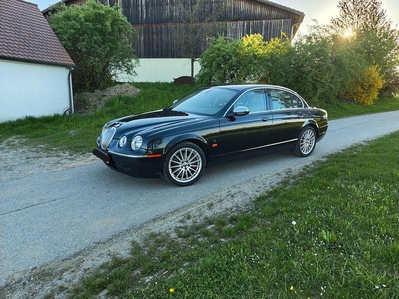 Używany Jaguar S-Type Executive 207 KM (152 kW) 2006 Czarny Sedan/Limuzyna