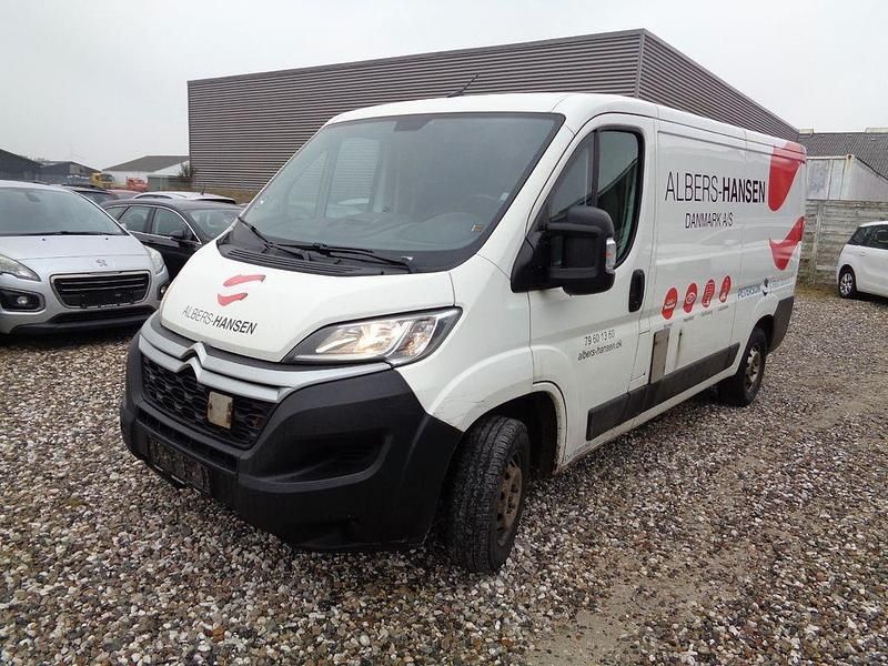 Gebraucht Citroën Jumper 140 PS (102 kW) 2021 Weiß Van / Kleinbus