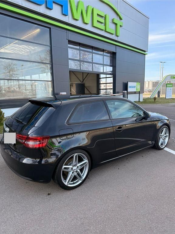 Gebraucht Audi A3 S-Line 122 PS (89 kW) 2012 Schwarz Kleinwagen