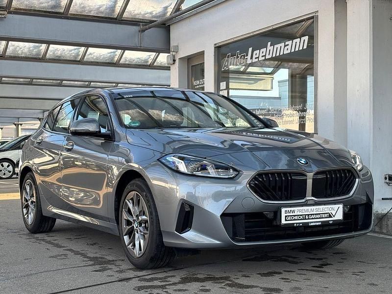 Gebraucht BMW 120 170 PS (125 kW) 2025 Grau Kleinwagen