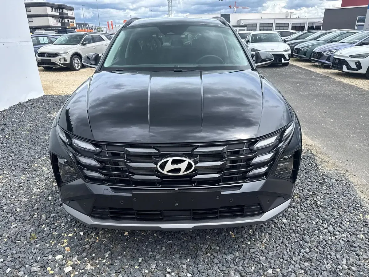 Neu Hyundai Tucson Trend 150 PS (110 kW) 2026 Abyss black a2b SUV