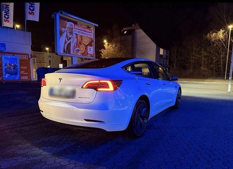 Gebraucht Tesla Model 3 366 kW (498 PS) 2021 Limousine
