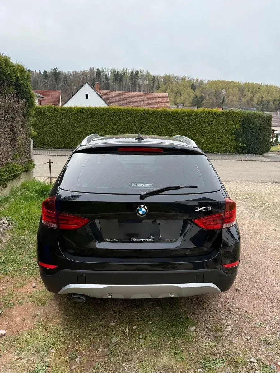 Gebraucht BMW X1 143 PS (105 kW) 2014 Schwarz SUV