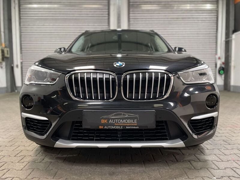 Schwarz Gebraucht 2018 BMW X1 xLine SUV | 18.900 € (Fairer Preis) - Bild 1/4