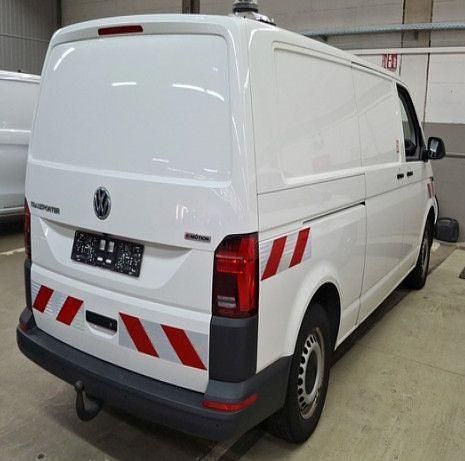 Gebraucht VW Transporter 150 PS (110 kW) 2022 Weiß Van