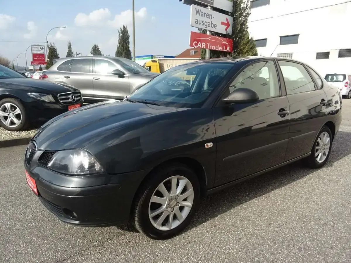 Gebraucht Seat Cordoba Reference 86 PS (63 kW) 2009 Grau Limousine