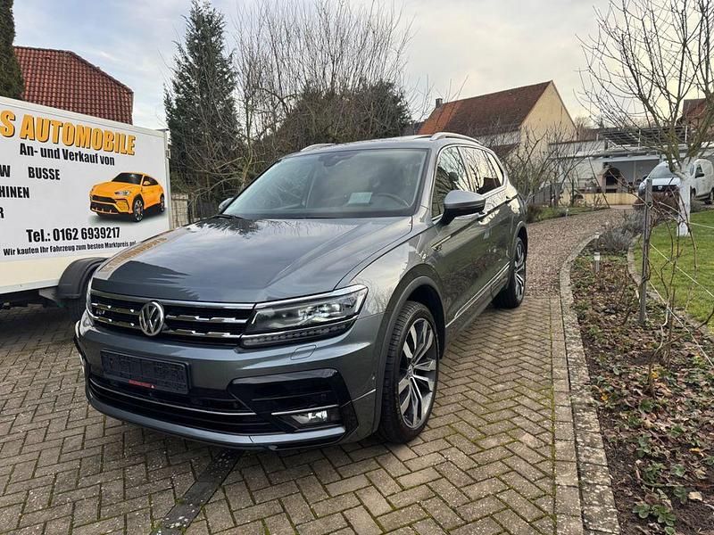 Gebraucht VW Tiguan Allspace R-line 245 PS (180 kW) 2022 Grau SUV