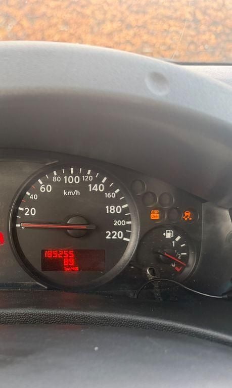 Gebraucht Nissan Navara 190 PS (139 kW) 2014 Schwarz Pickup