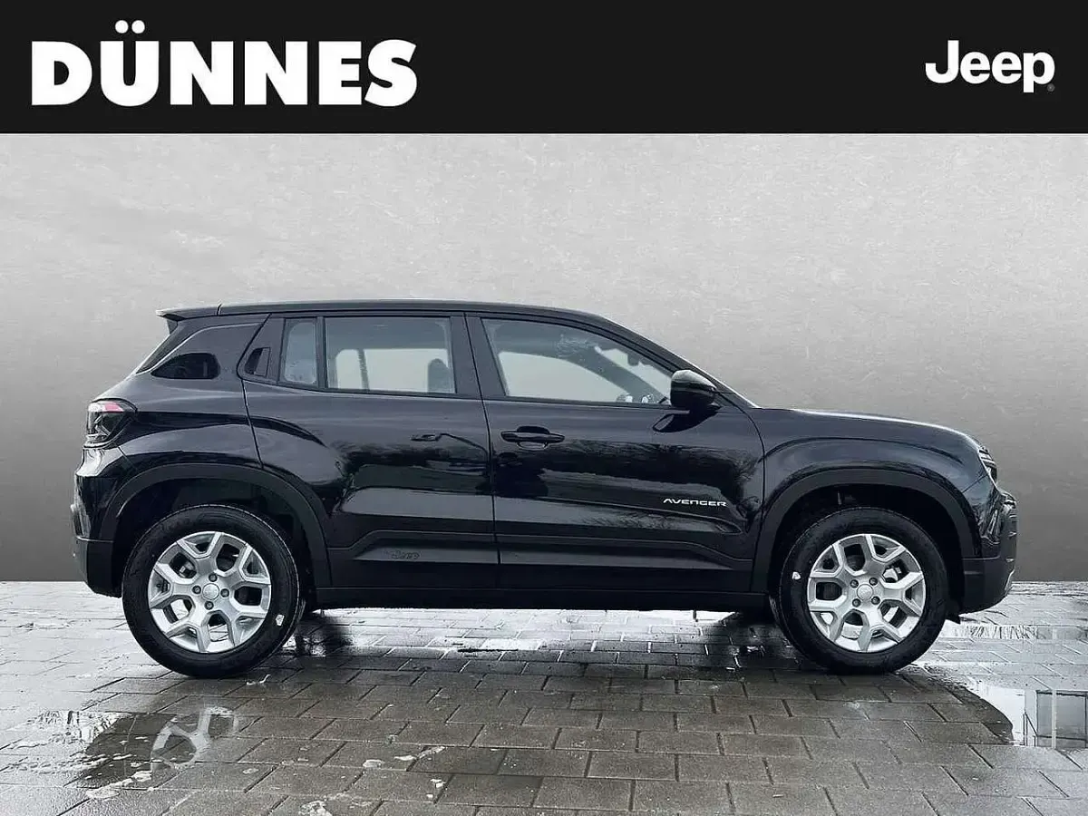 Ny Jeep Avenger Altitude 101 HK (74 kW) 2026 Sort SUV