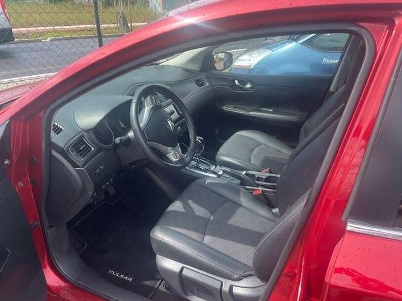 Gebraucht Nissan Pulsar N-Connecta 116 PS (85 kW) 2017 Rot Limousine