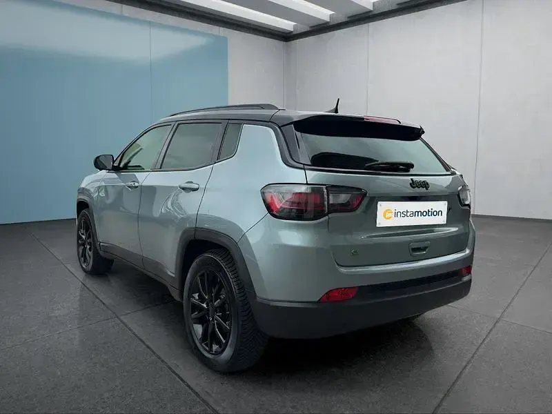 Gebraucht Jeep Compass 131 PS (96 kW) 2023 Blau SUV