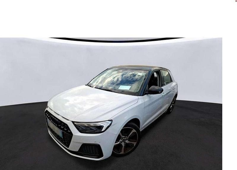 Gebraucht Audi A1 Advanced 150 PS (110 kW) 2022 Gletscherweiß metallic SUV