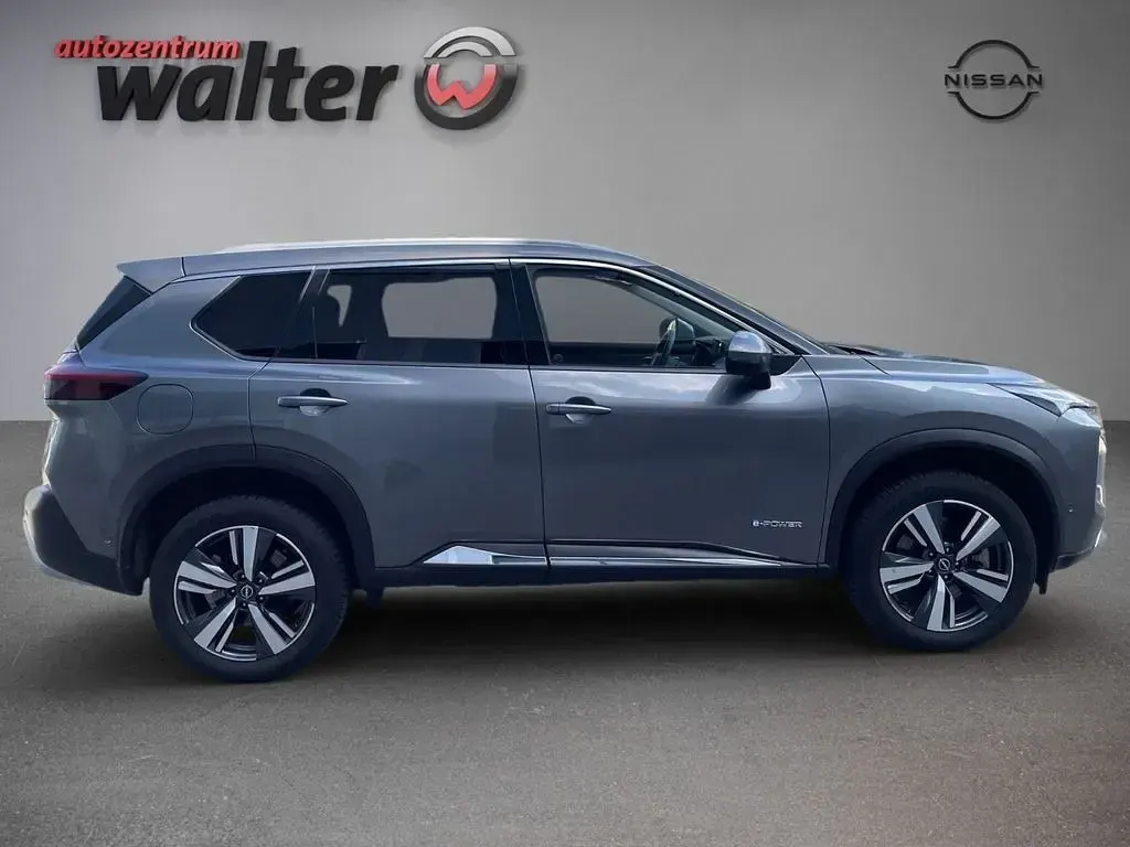 Gebraucht Nissan X-Trail Tekna 204 PS (150 kW) 2025 Grau SUV
